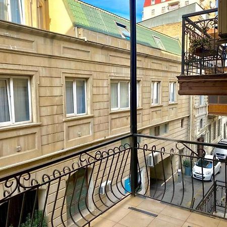 S T Hostel Formerly Sth Hostel Baku Exterior foto